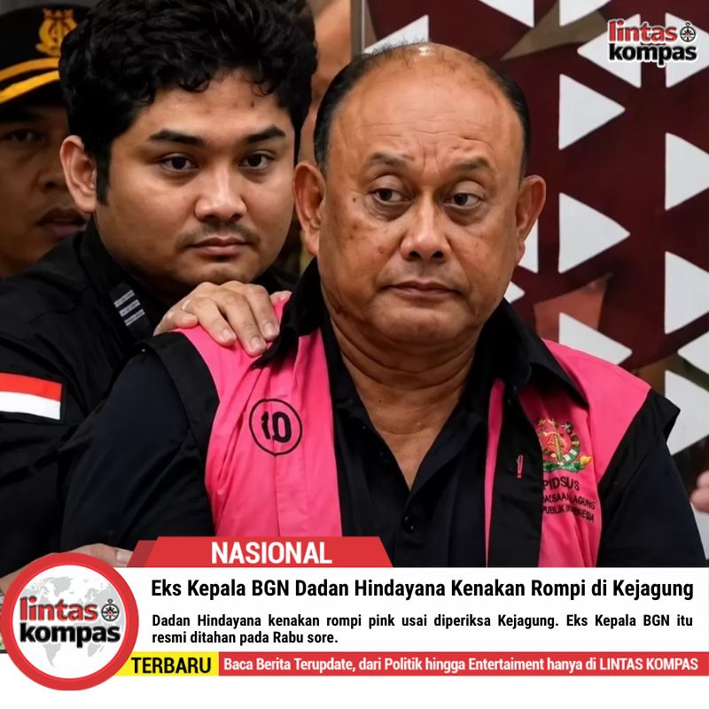 Dadan Hindayana Kenakan Rompi Pink Kejagung