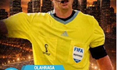Michael Oliver Pimpin Laga Belanda vs Swedia