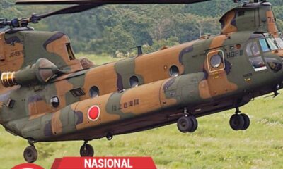 Kapal Jepang Chinook Bawa 3 Heli Tiba di Kalbar